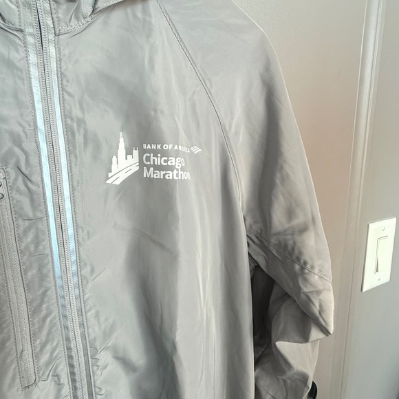 Chicago Marathon Bank of America Windbreaker Lightweight Jacket SM - Picture 4 of 8